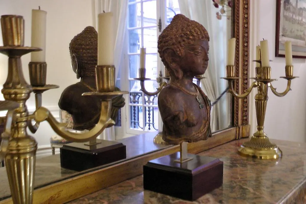 Appartement Living In - Palais Bourbon *